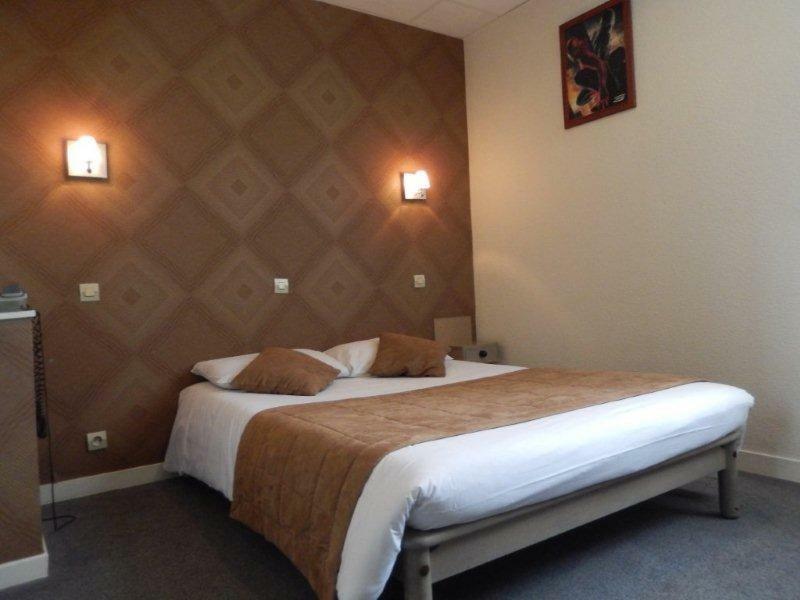Hotel L'Esperance Vitre מראה חיצוני תמונה